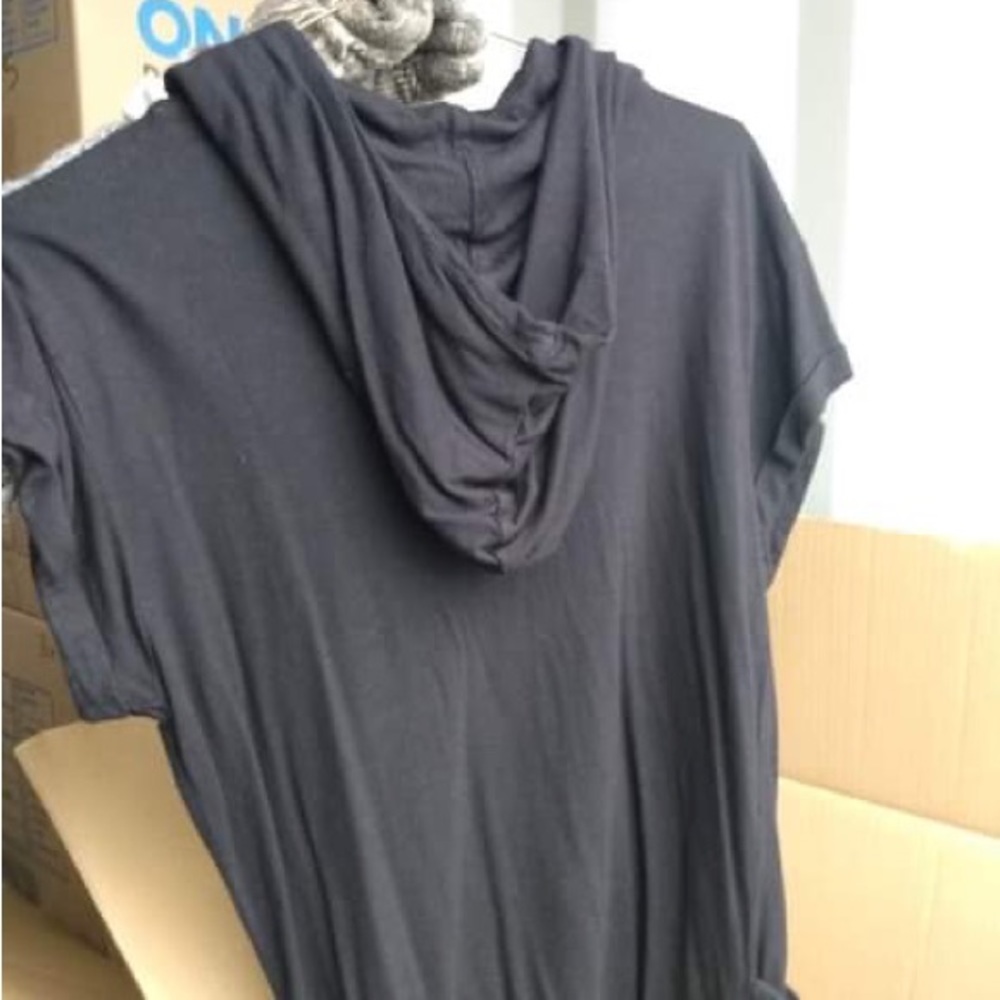 Shirt - Picture 2 of 2